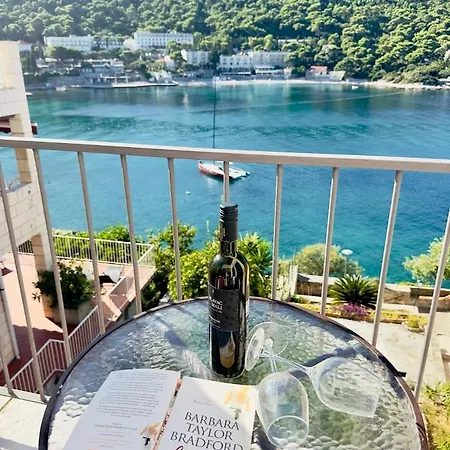 Front One Bedroom (adults Only) Διαμέρισμα Ντουμπρόβνικ