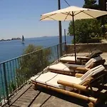 Front One Bedroom (adults Only) شقة