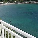 Front One Bedroom (adults Only) *