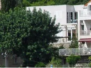 Front One Bedroom (adults Only) Ντουμπρόβνικ