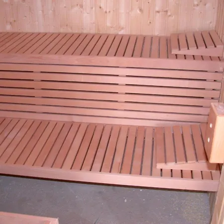 Front One Bedroom (adults Only) Appartement