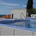Front One Bedroom (adults Only) *