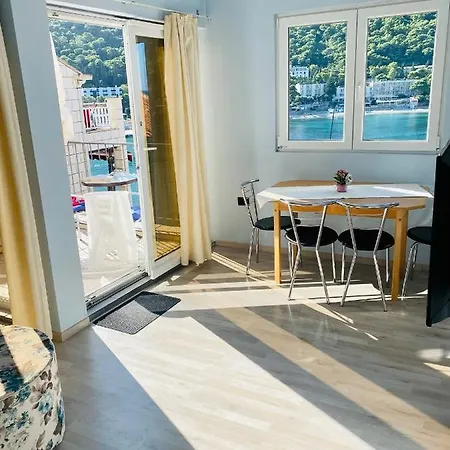 Dubrovnik Apartments Beach Front One Bedroom (Adults Only) Apartment